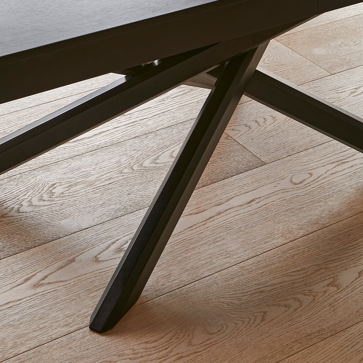 Amelia Black Extendable Dining Table Set - 6 Seater - Freya Fern Green Dining Chairs - Black Legs