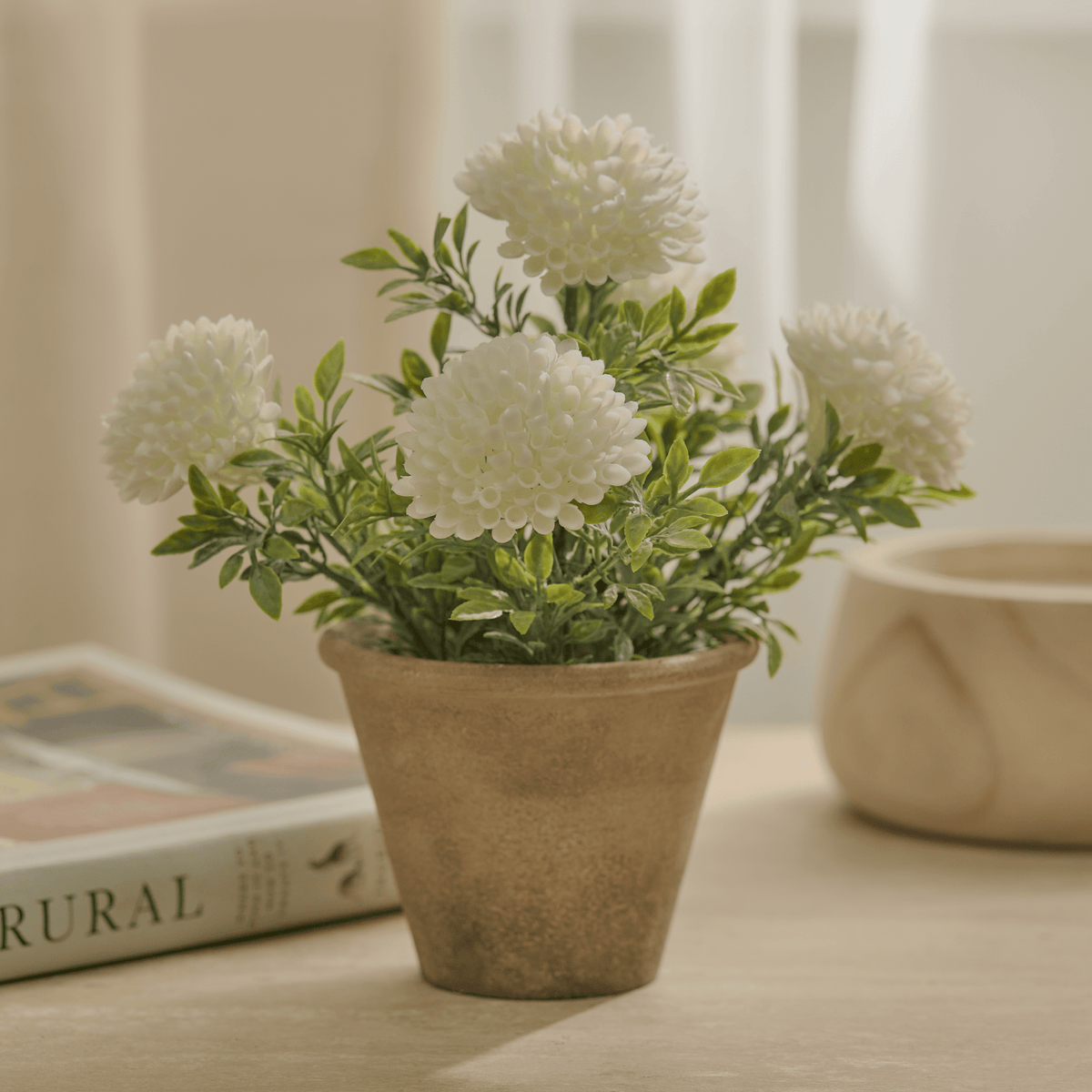 Kew 23cm Chrysanthemum In Paper Mache Pot - Laura James