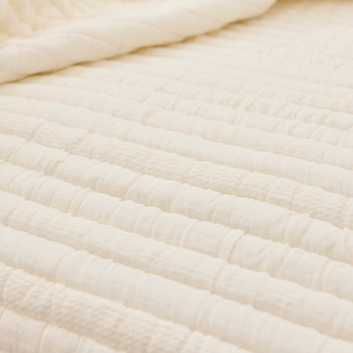Malton 200x220cm Cotton Bedspread - White - Laura James