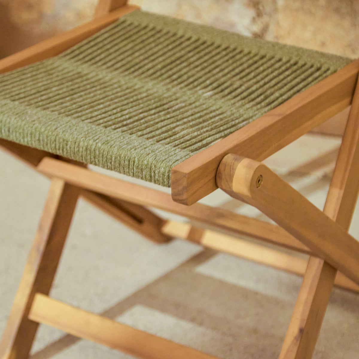 Cove White Acacia Garden Chair - Set of 2 - Mottled Green Rope