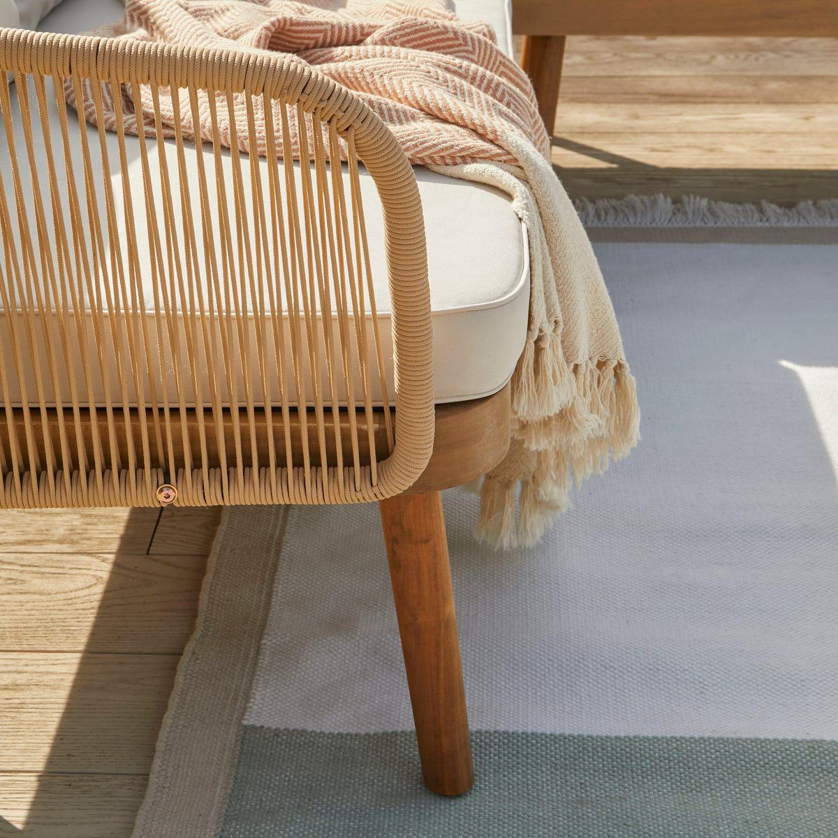 EADEN_CORNER_SOFA_COFFEE_TABLE
