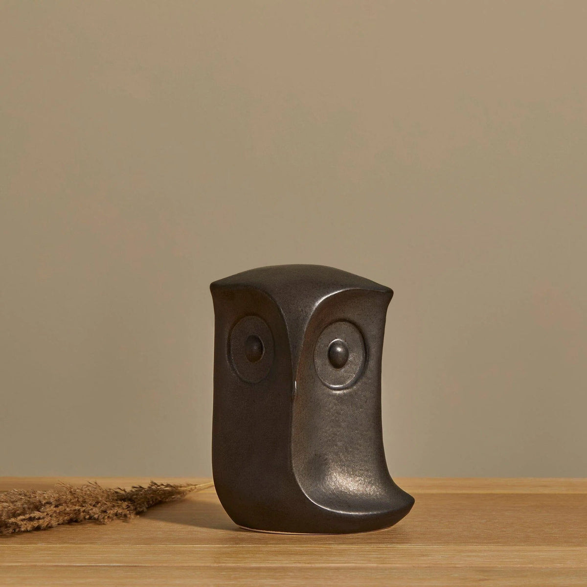 Hudswell 20cm Ceramic Owl Ornament - Black - Laura James