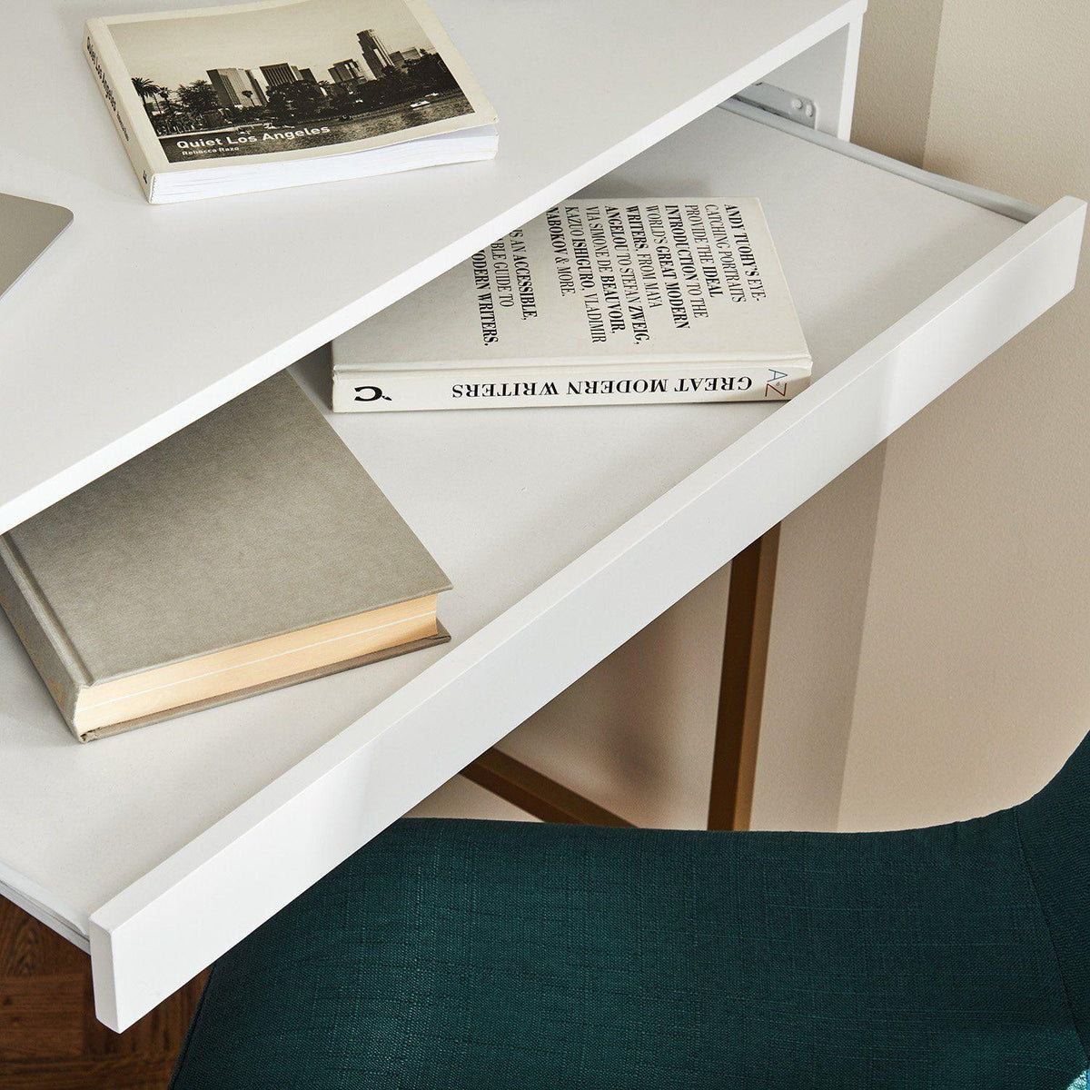 Marie desk - white - Laura James