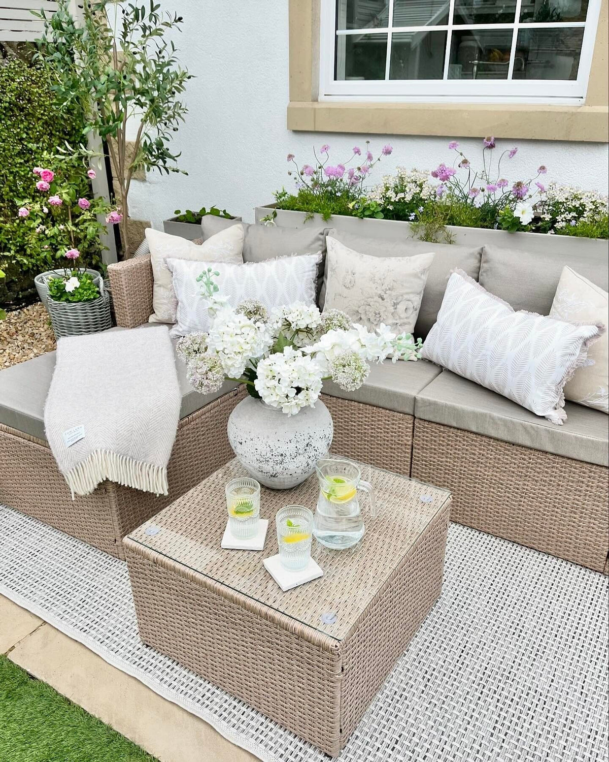 Weston-natural-sofa-set-laura-james